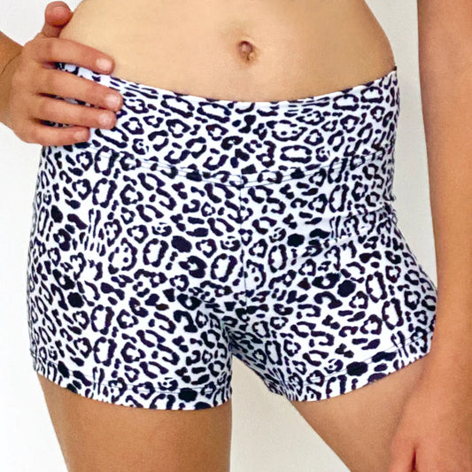 Hot Pants with High Waist in Leopard Print on White